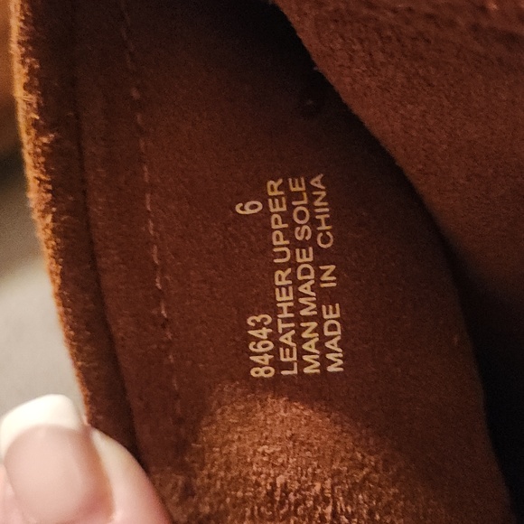 Minnetonka leather brown Fringe Boots - Picture 7 of 7